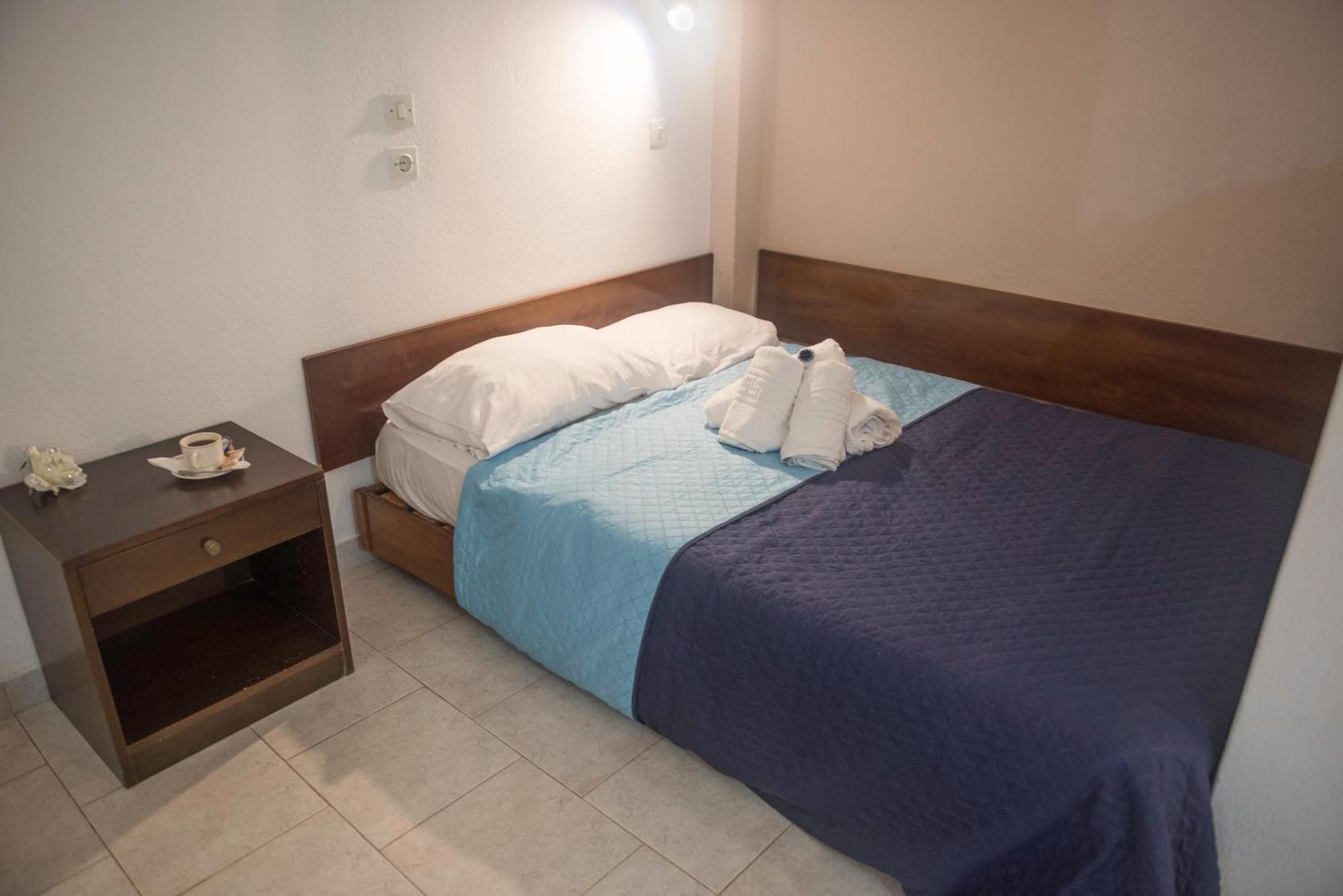 Antonios Hotel Faliraki Bilik gambar